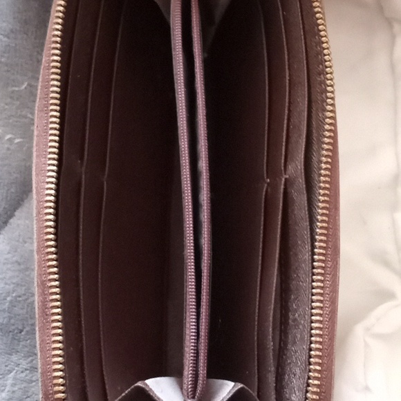 Michael kors bag - Picture 4 of 13